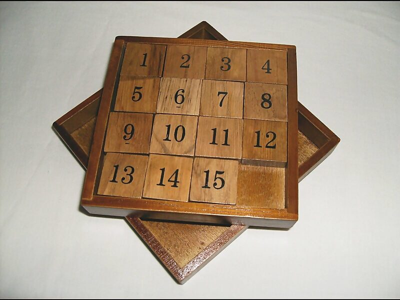 Click to enlarge 15 puzzle board game
