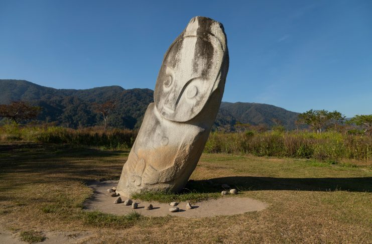 Lore Lindu Megalith!