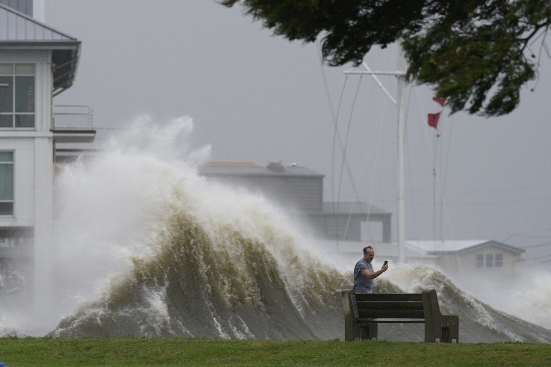Hurricane Ida makes landfall as 'extremely dangerous' Category 4 storm in Louisiana