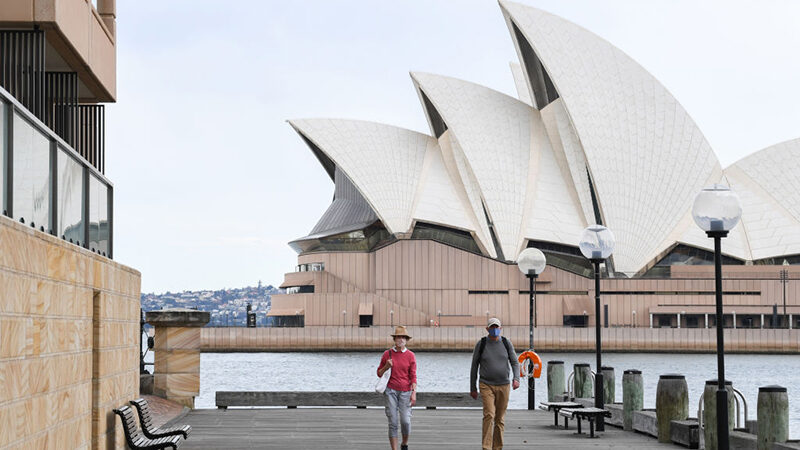sydney opera house pier