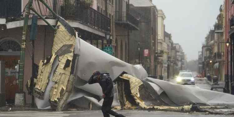 damage hurrican Ida new orleans 2021