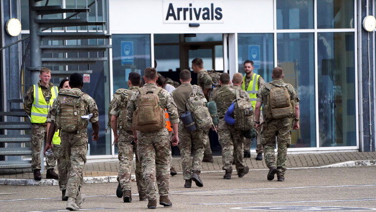 Click to enlarge kabul uk army