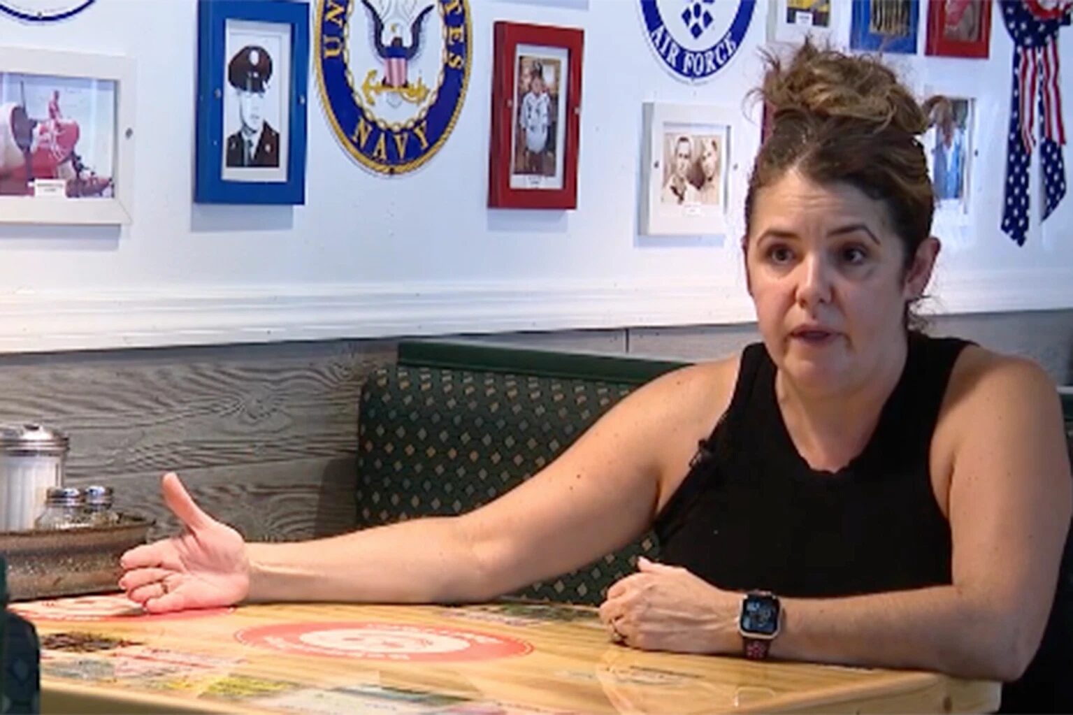 Click to enlarge angie ugarte diner owner florida