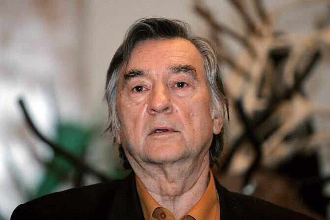 Click to enlarge Alexander Prokhanov communist party russia