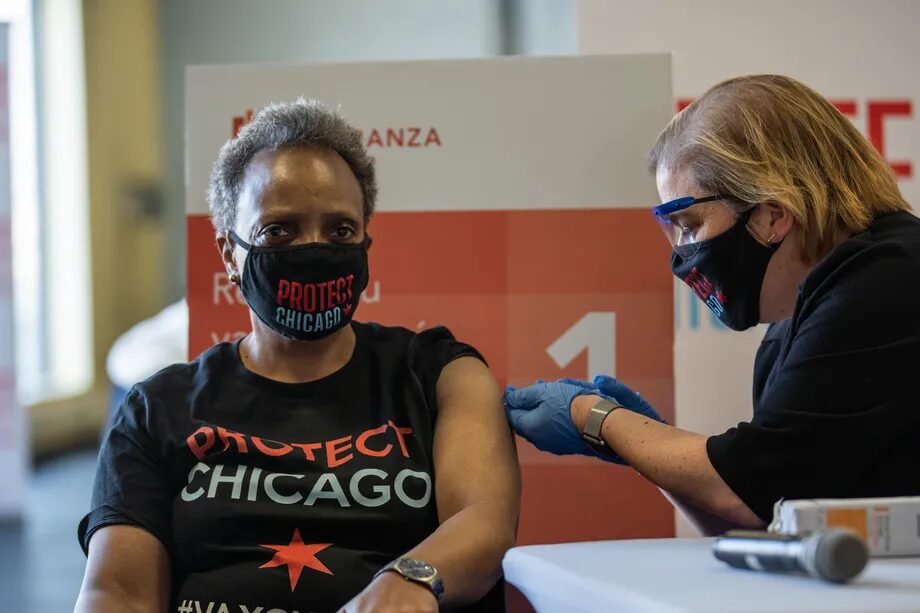 Click to enlarge Mayor Lori Lightfoot vaccination
