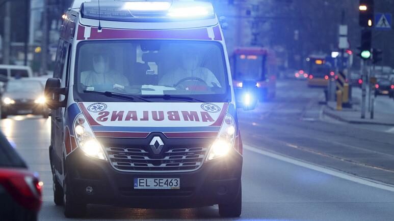 Click to enlarge ambulance