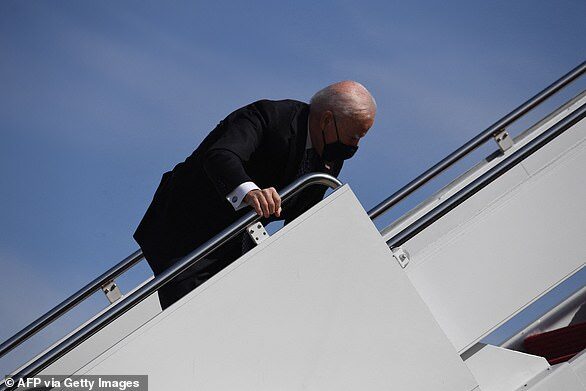 Click to enlarge Biden tripping 2