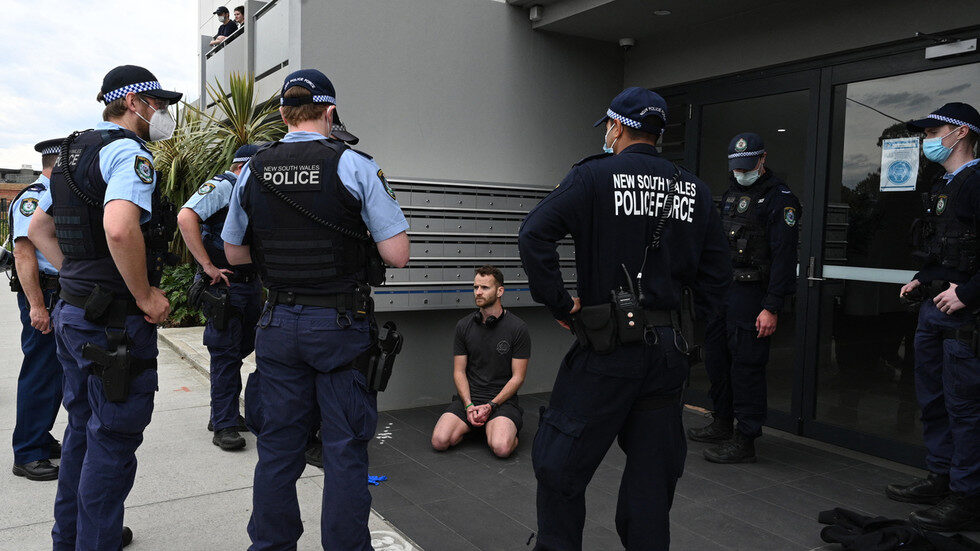 Click to enlarge australia lockdown