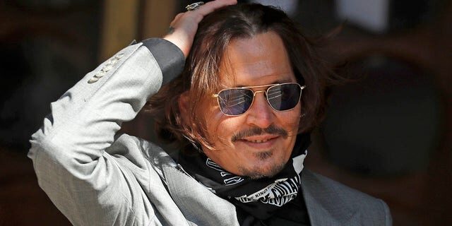 Click to enlarge johnny depp