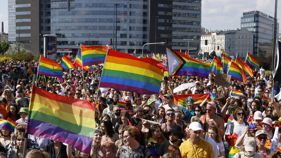 Click to enlarge gay pride parade poland lgbt