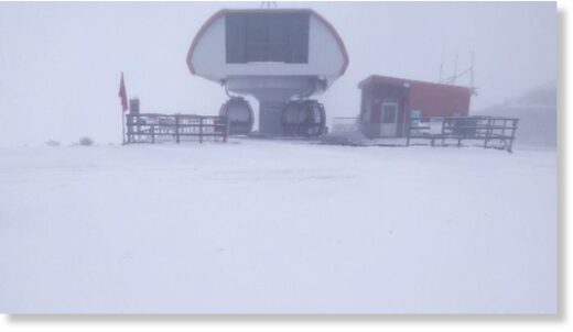 Mount Erciyes turned white after the falling snow