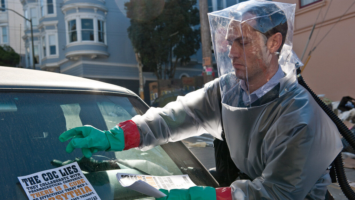 Contagion movie still Jude Law
