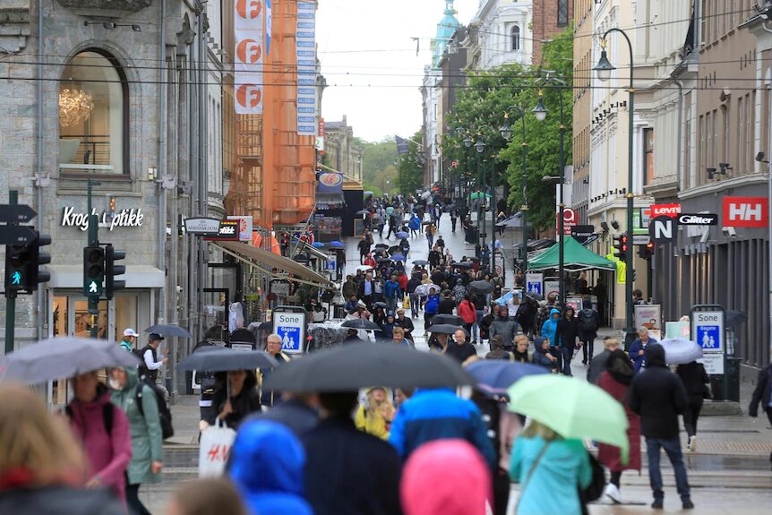Click to enlarge Norway lockdown