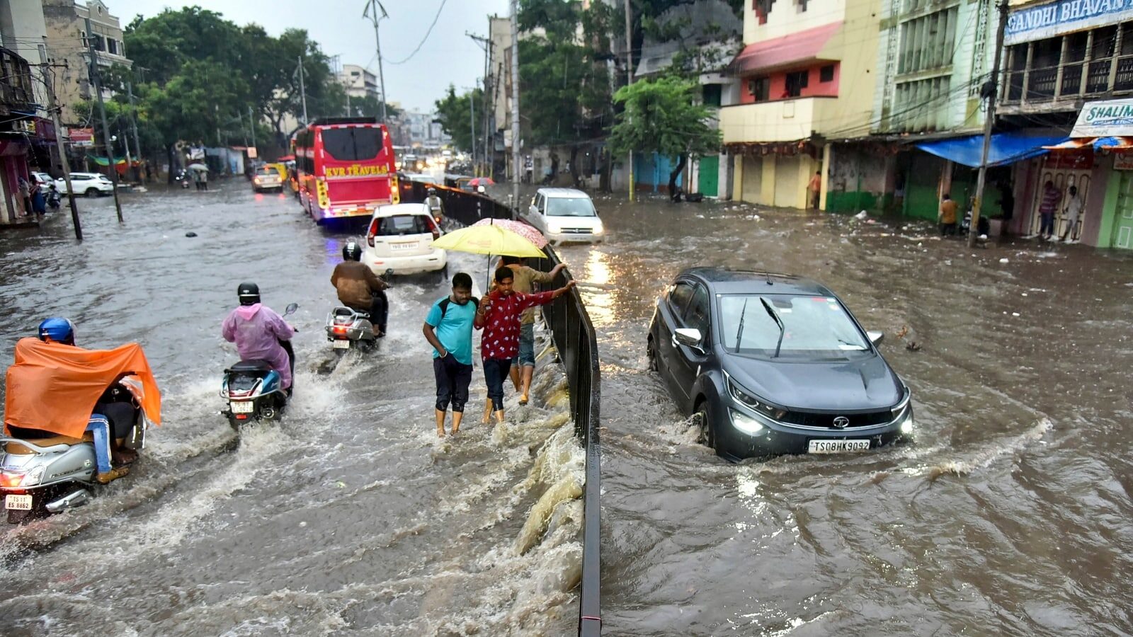 floods