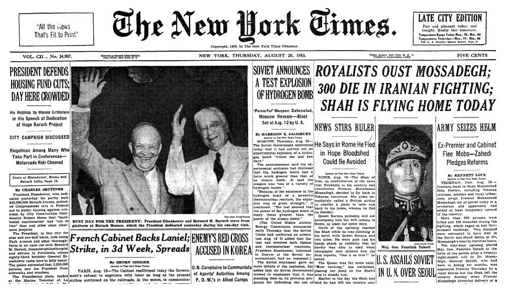 New york newspapers. «The New York times» в России 1991. Нью Йорк Таймс 1851. Нью Йорк Таймс газета обложка. Газета американская New York times.