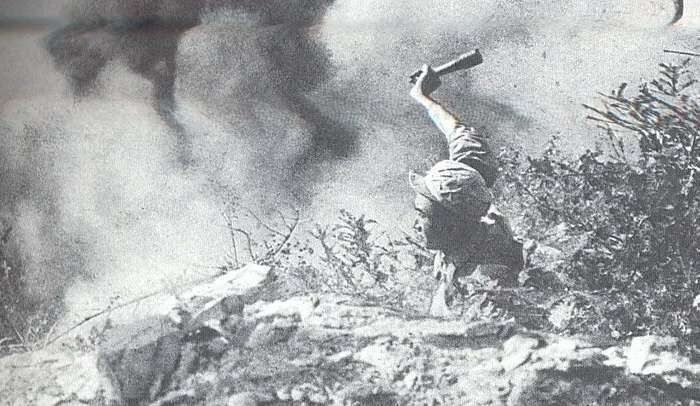 Click to enlarge Chinese soldier Korea