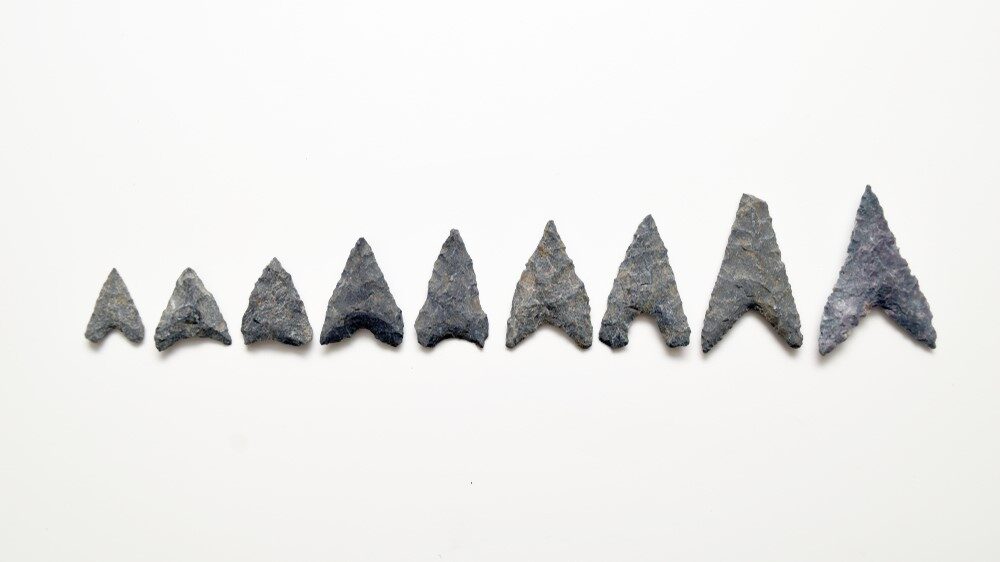 Click to enlarge Jomon Arrowheads