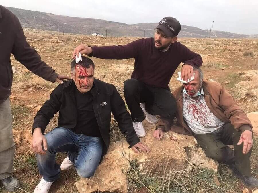 Click to enlarge settler attack palestinians israel