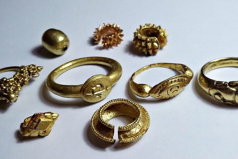 Click to enlarge lost kingdom gold sumatra jewelry