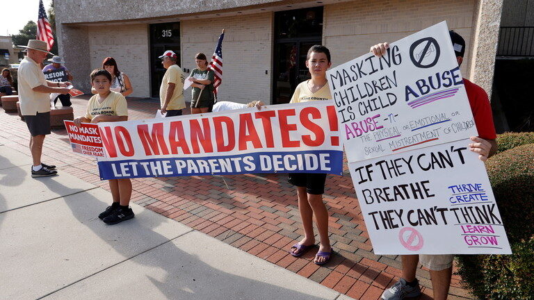 Click to enlarge mask Florida protest