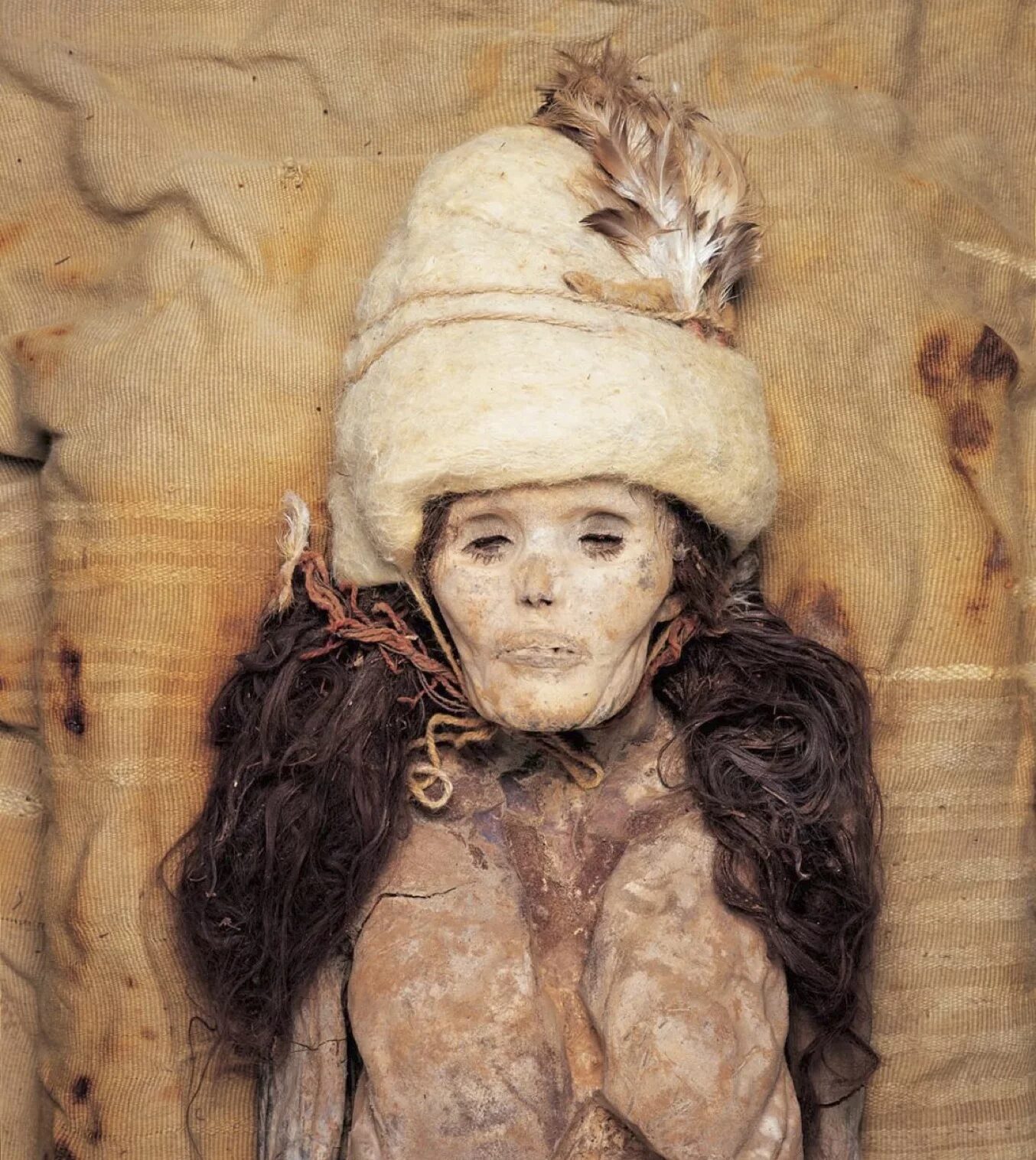 Click to enlarge mummified woman