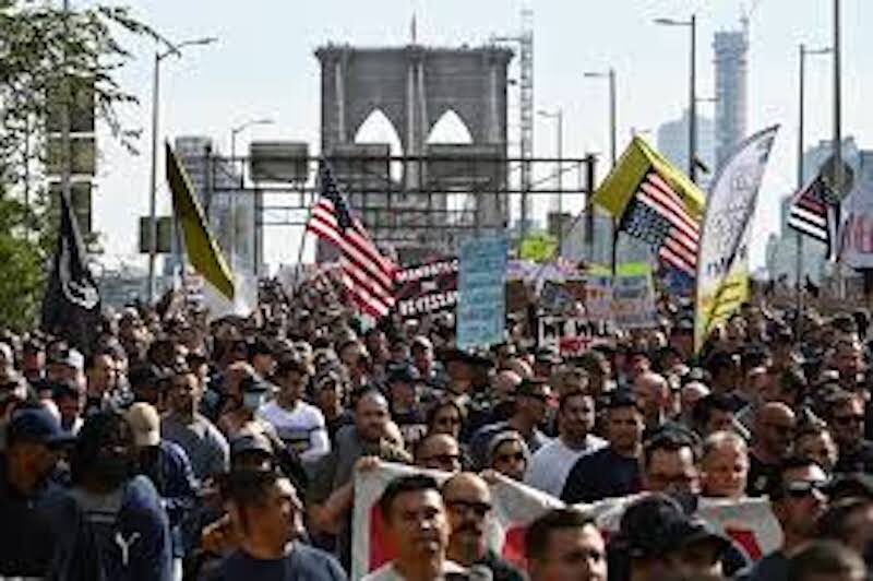 Click to enlarge firemen protest