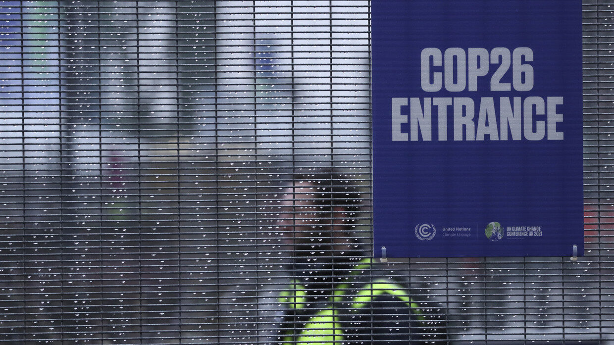 cop26 entrance fence security