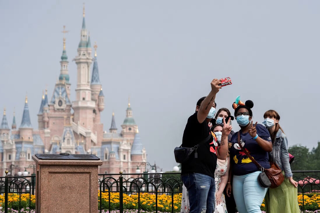 Click to enlarge Shanghai Disneyland