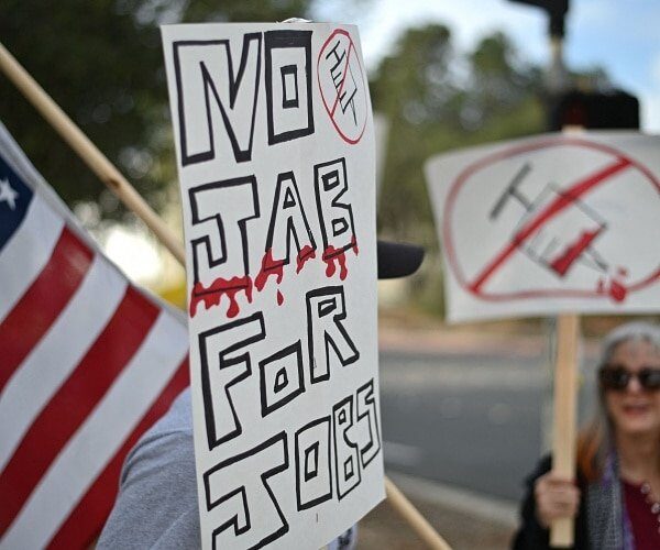 Click to enlarge vaccine mandates protest