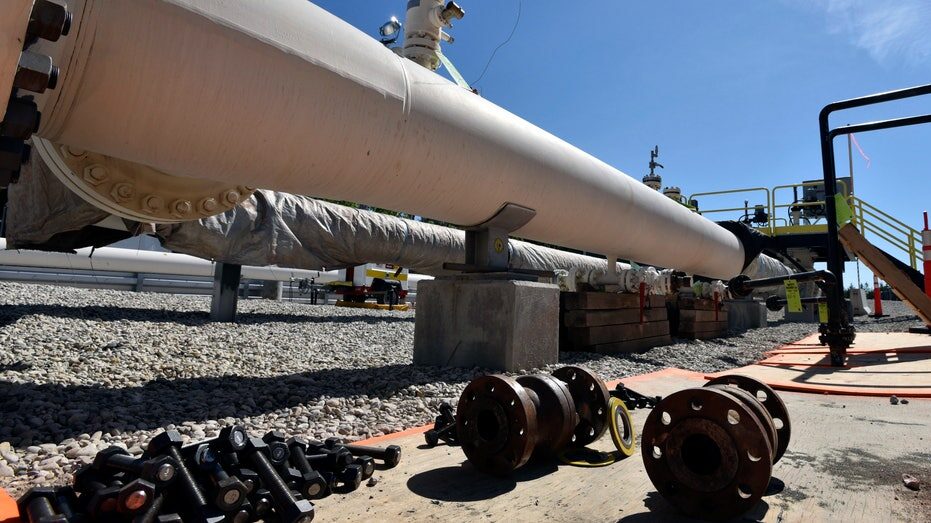 Click to enlarge Enbridge Line 5 pipeline