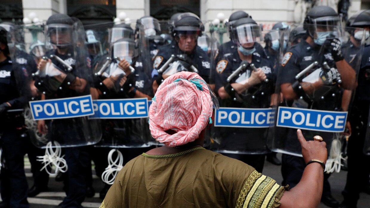 Click to enlarge blm protest police manhattan