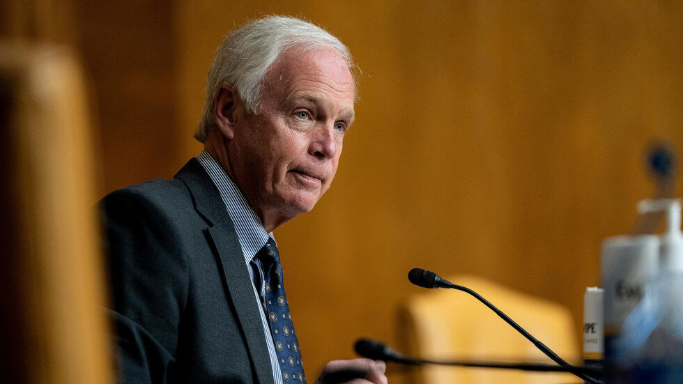 Click to enlarge Ron Johnson