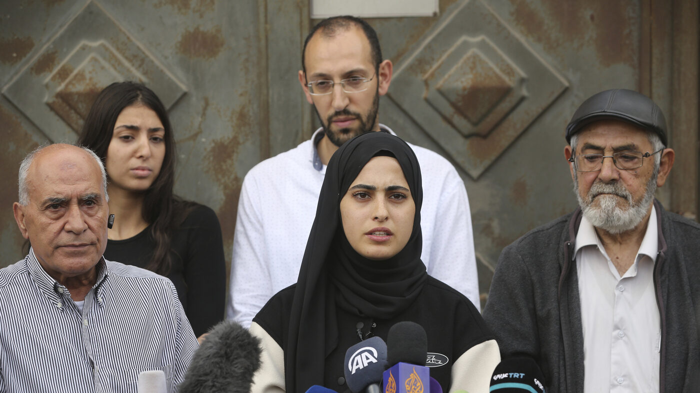 Click to enlarge Palestinian activist Muna al-Kurd