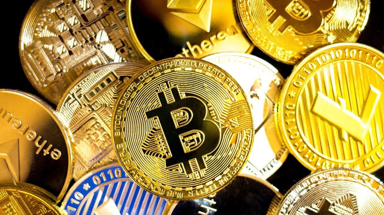 Click to enlarge crypto coins