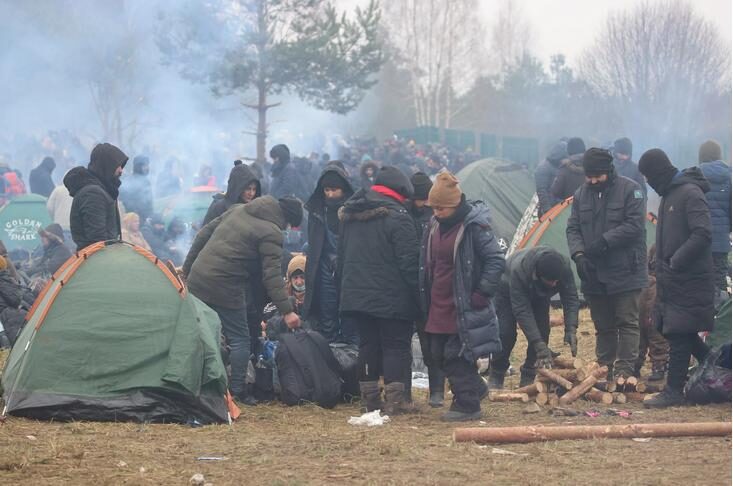 belarus poland border migrant