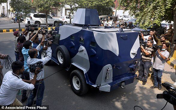Click to enlarge pakistan jail