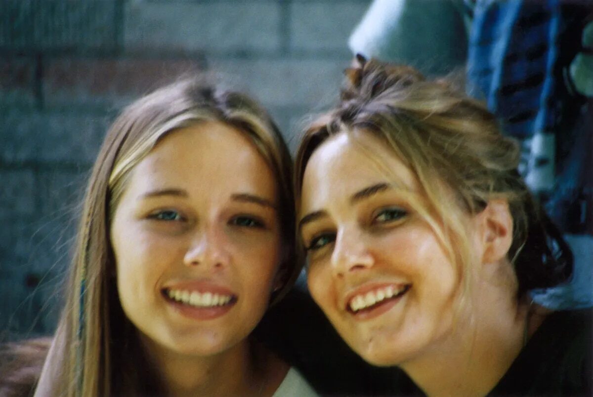 Annie Farmer and her sister Maria Farmer