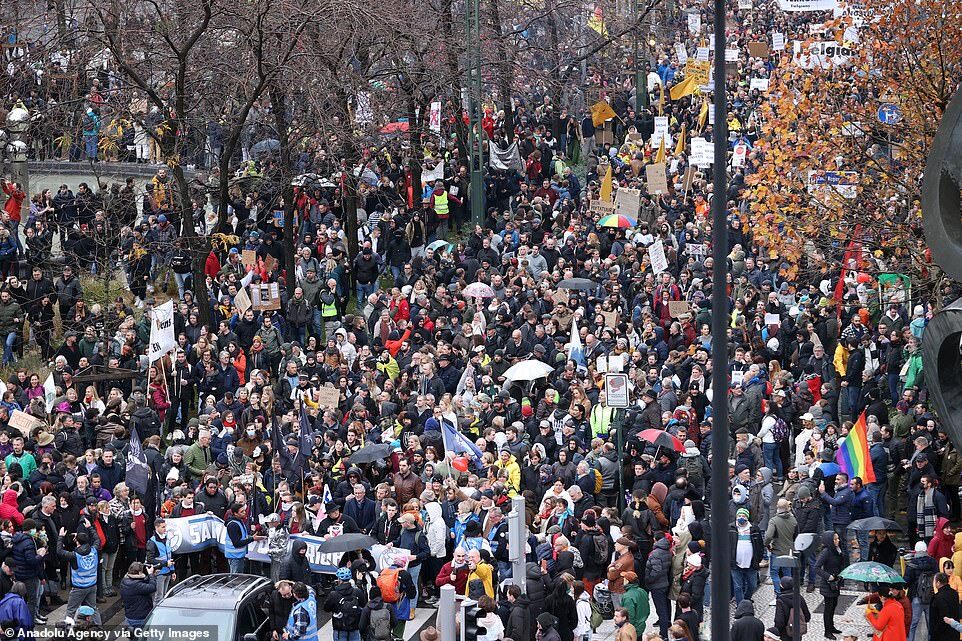 brussels protest lockdown vaccines