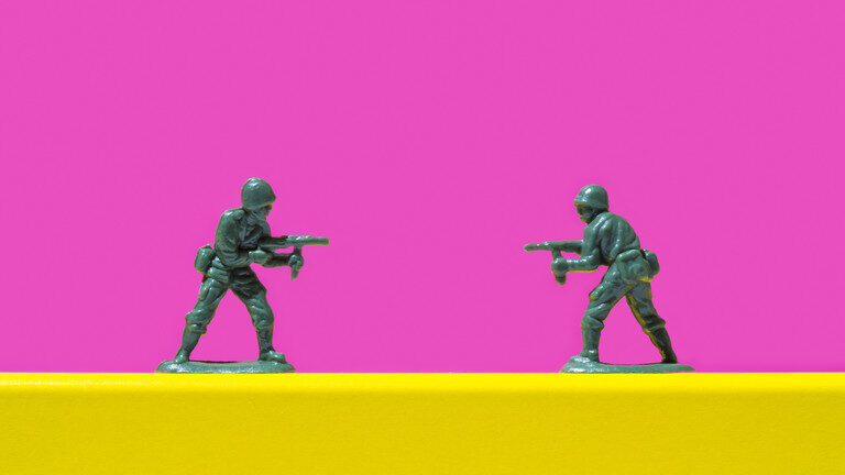 toy soldiers