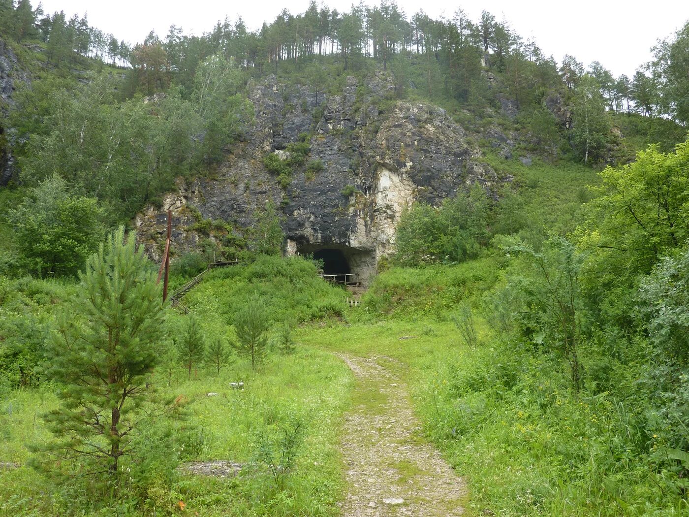 The entrance to Denisova Cave.
