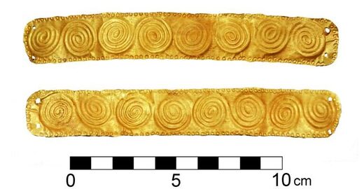 Click to enlarge bronze age tomb cyprus