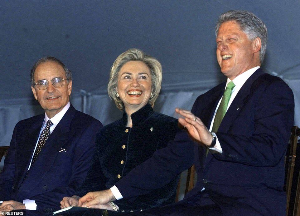 Click to enlarge george mitchell bill hillary clinton