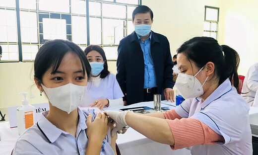 vietnam child vaccine pfizer