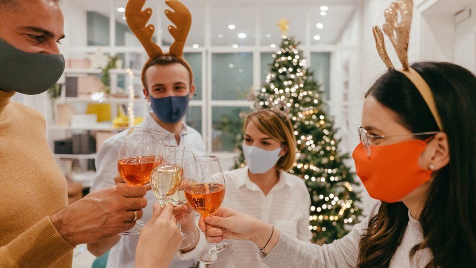 uk christmas parties covid