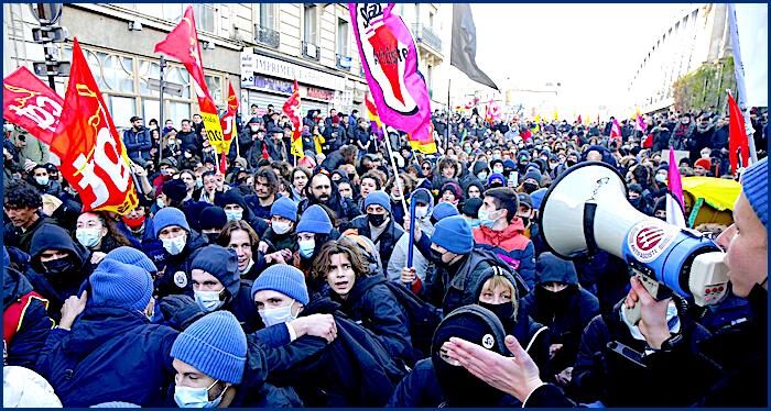 Click to enlarge Protest against Zemmour