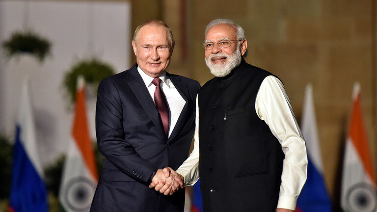 Click to enlarge Modi Putin