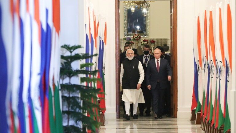 Click to enlarge Putin Modi
