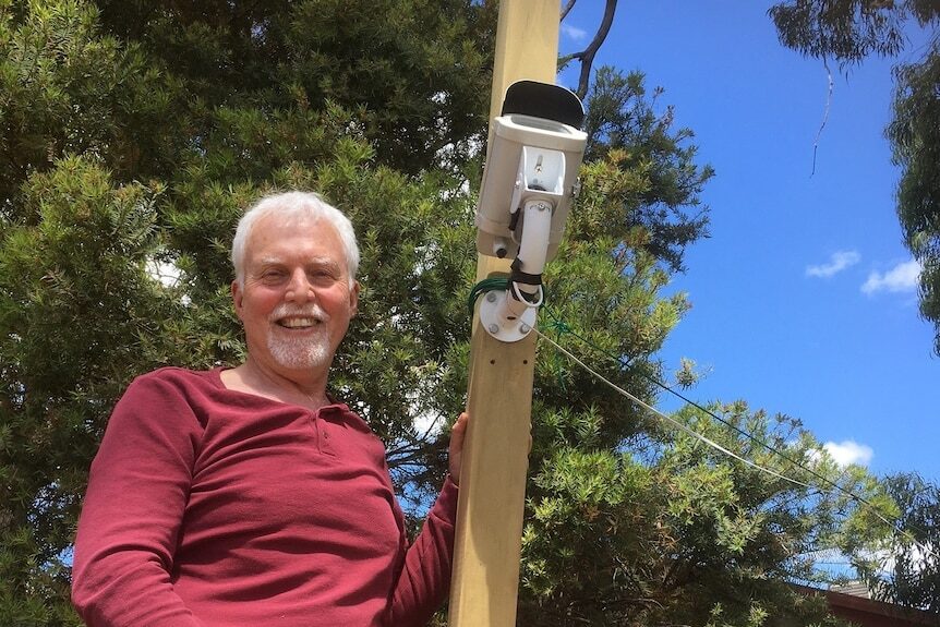 Click to enlarge Derek Poulton's home camera is one of 500 around the world tracking meteors every night.