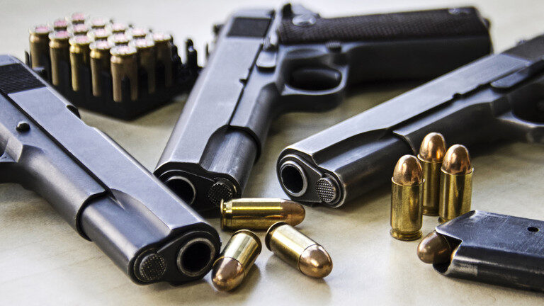 guns