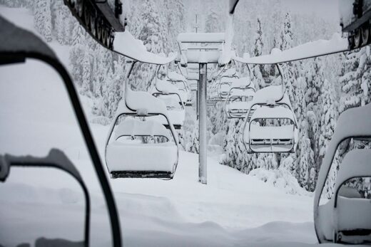 heavy snow ski resort